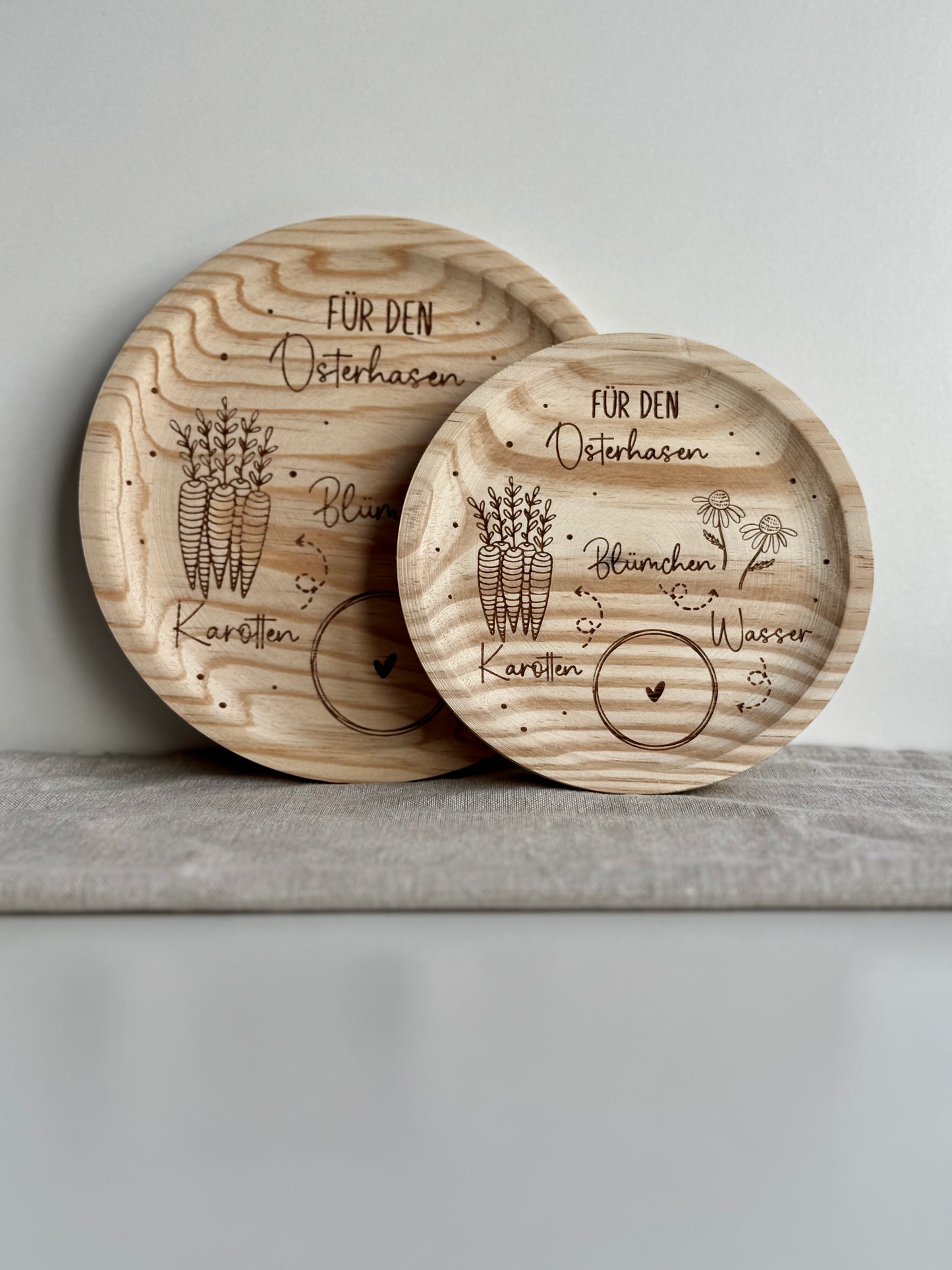 Holzteller für den Osterhase